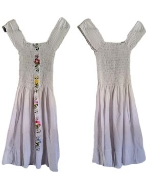 Olveritas Embroidered Mexicana Folkloric Angelita Dress Smocked Off Shoulder NWT